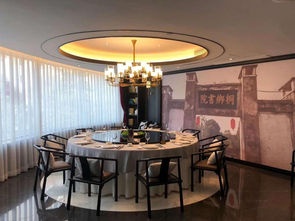 Jiaxing Oriental Hotel Buitenkant foto